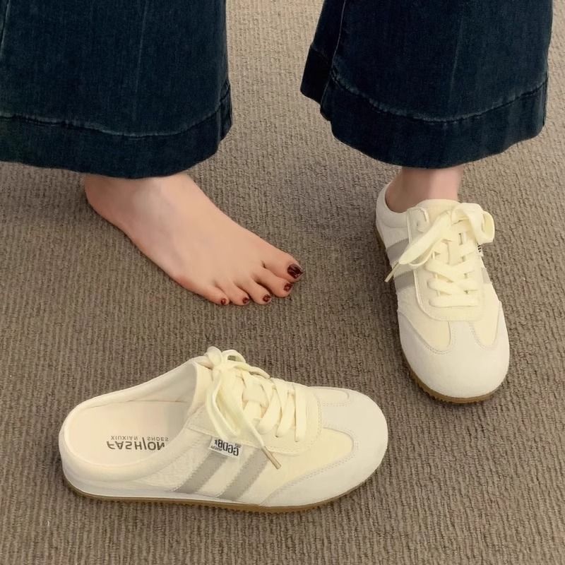 Baotou slippers women's summer outer wear 2025 new super fire moral training shoes half-drag white shoes popular one-pedal casual shoes