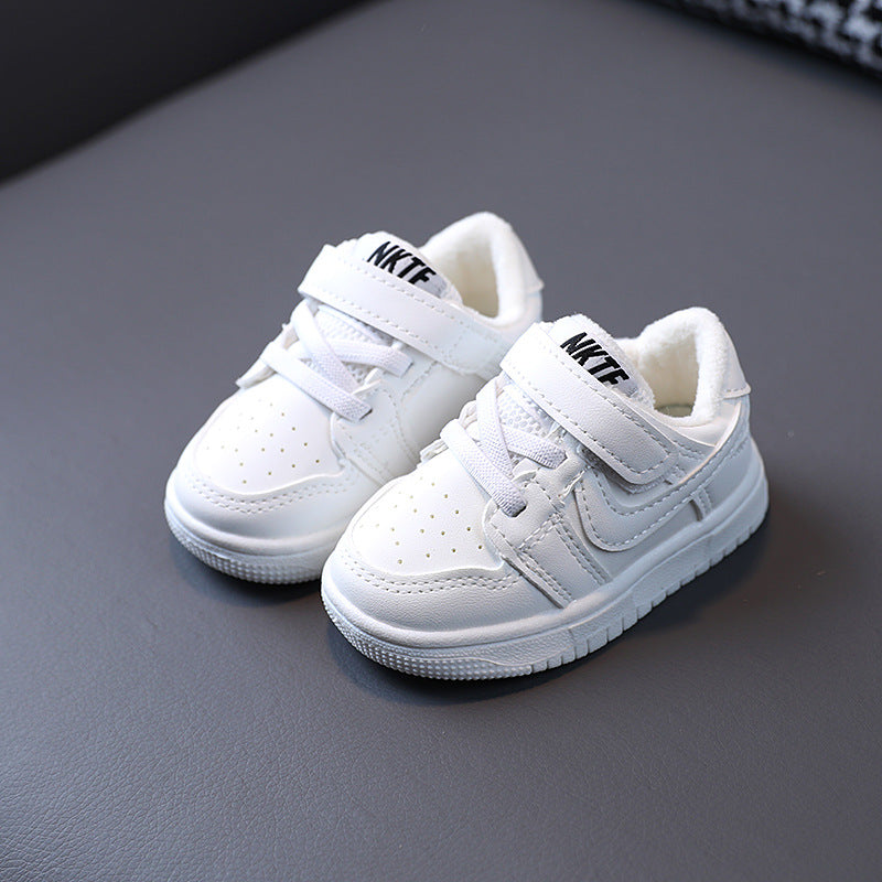 Kids' athletic shoes, boys' and girls' sneakers,  autumn/winter double-layer cotton shoes, korean style baby shoes, soft sole prewalker shoes