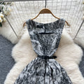 French retro high-end elegant square neck sleeveless printed dress - women's  new arrival - tie-waist maxi dress with flared skirt