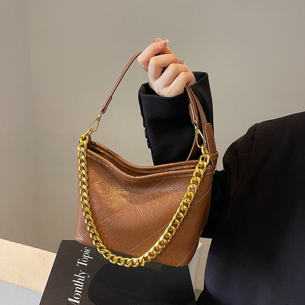 Premium chain stray bag diamond bucket bag 25 autumn and winter new fashion portable shoulder messenger bag women's bag
