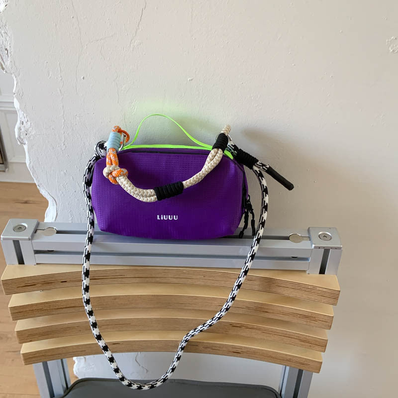 Cross-border niche design dopamine contrasting color portable small square bag women's 2025 new lightweight casual shoulder messenger bag