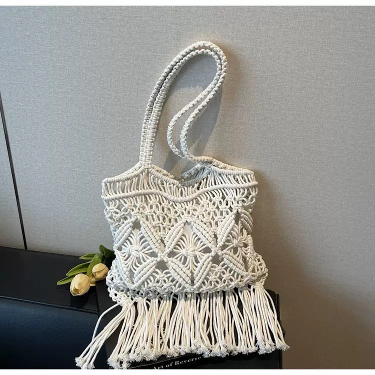 1 tassel straw woven bag women's 2025 new seaside vacation hollow cotton thread woven bag large capacity shoulder tote bag