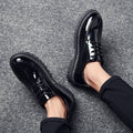 Teenage black british style leather shoes for men, korean style, trendy and versatile, round-toe lace-up casual shoes for students, men's patent leather shoes