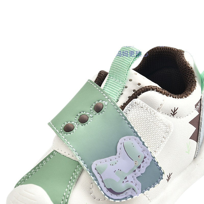 Kids' athletic shoes: new  styles for boys and girls - spring/autumn collection - functional shoes for toddlers and first walkers