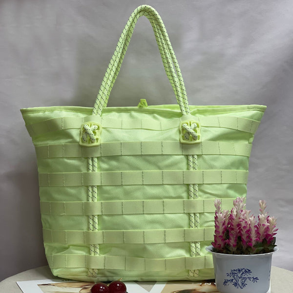Nylon cloth large-capacity handbag, tote bag, European and American trend simple shoulder bag, new vegetable basket, men's and women's beach bag