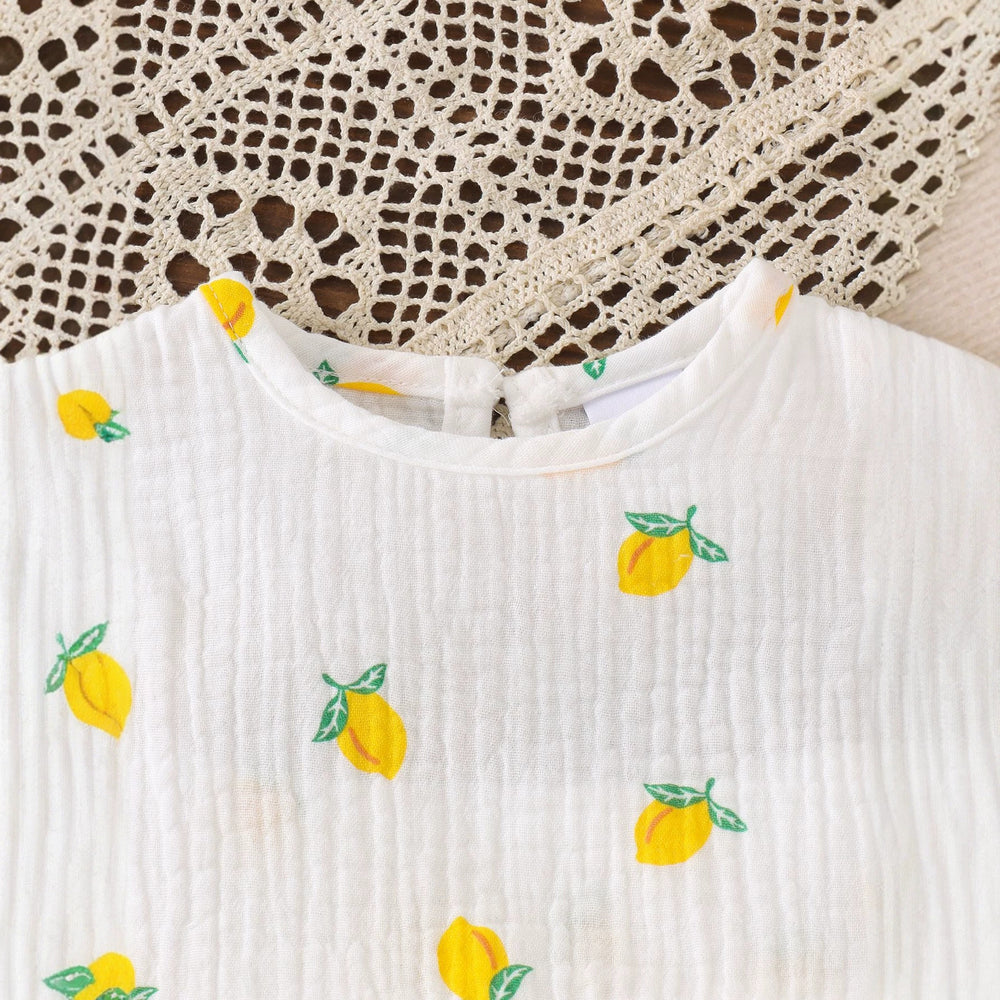 new european and american style spring/autumn girls' white sleeveless top + shorts set for babies