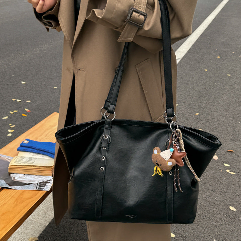 classy retro tote bag for women 2025new arrival super popular european and american shoulder bag soft leather large capacity armpit bag
