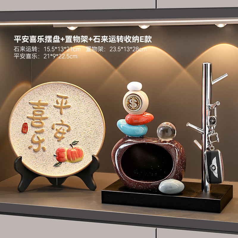 Good luck and turn the key storage ornaments for the entrance hall, high-end creative living room home decoration, housewarming gift
