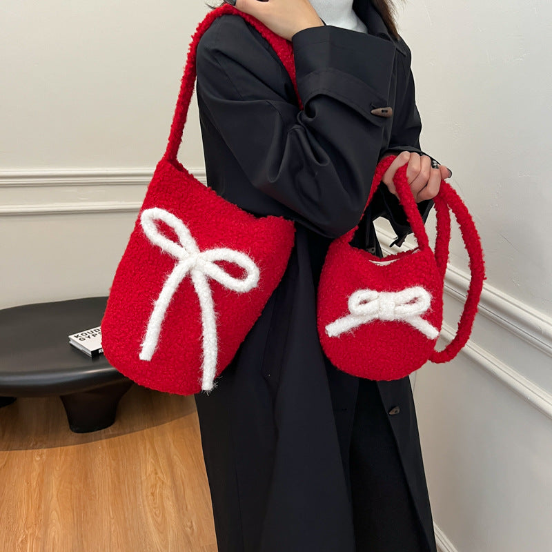 Retro plush large-capacity bucket bag women's versatile shoulder small crossbody cloth bag niche casual bag