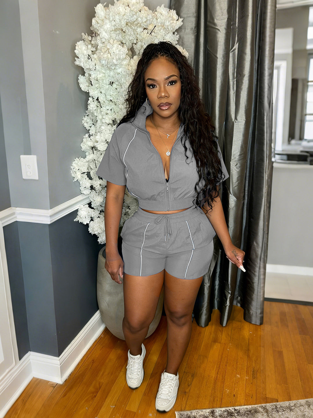 S391521 european and american fashion women's woven color block top and wide-leg elastic waist button-up sport shorts two-piece set