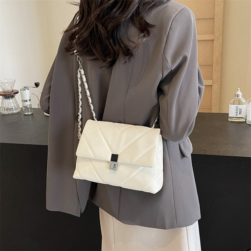 Rhombus embroidery thread small bag 2025 spring and summer new women's bag chain messenger bag solid color simple texture small square bag