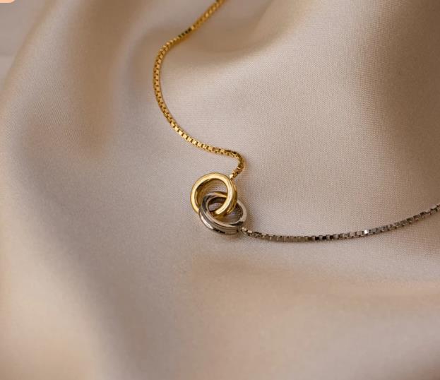 Stainless steel eternal circle asymmetrical patchwork necklace fashionstylishcasual necklace short necklace interlocking