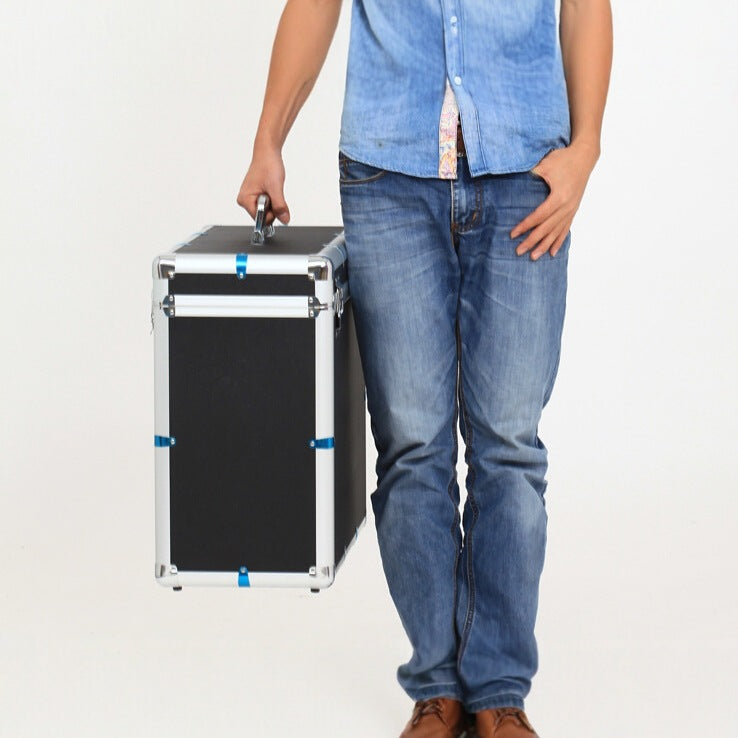 Dongguan Shenzhen specializes in the production of customized portable aluminum alloy password toolboxes, instrument equipment boxes, cosmetic cases, aviation