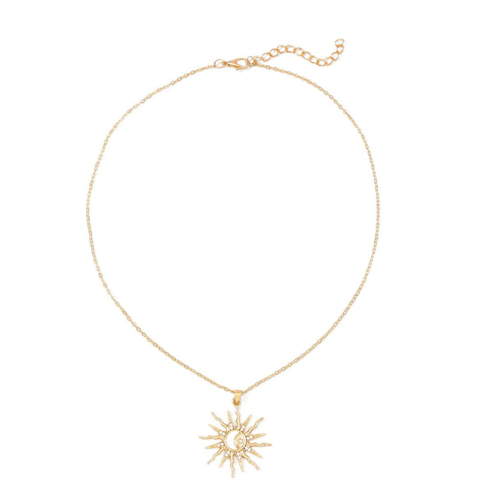 Wholesale alloy sun necklace - european & american cross-border fashion jewelry - trendy star & moon pendant - unique & versatile diamond-studded necklace