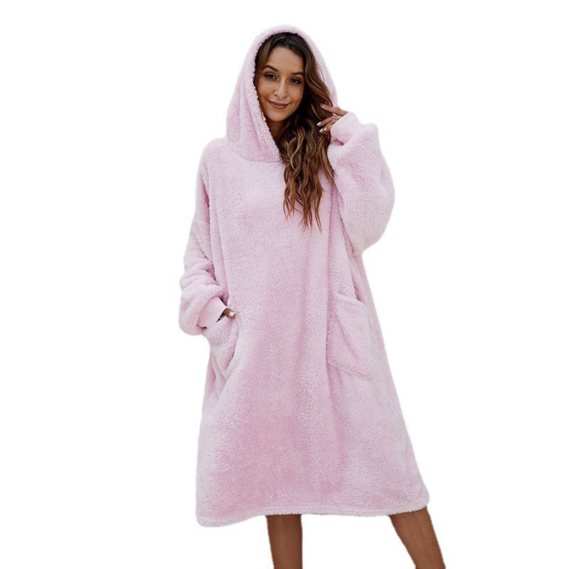 Cross-border  autumn and winter comfortable and loose double-sided fleece hoodie thickened and wearable blanket warm new loungewear