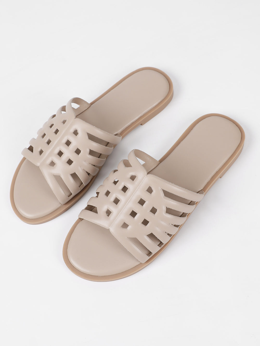 fashion french retro sandals women's summer outdoor wear flat soft leather non-slip flip-flops wholesale