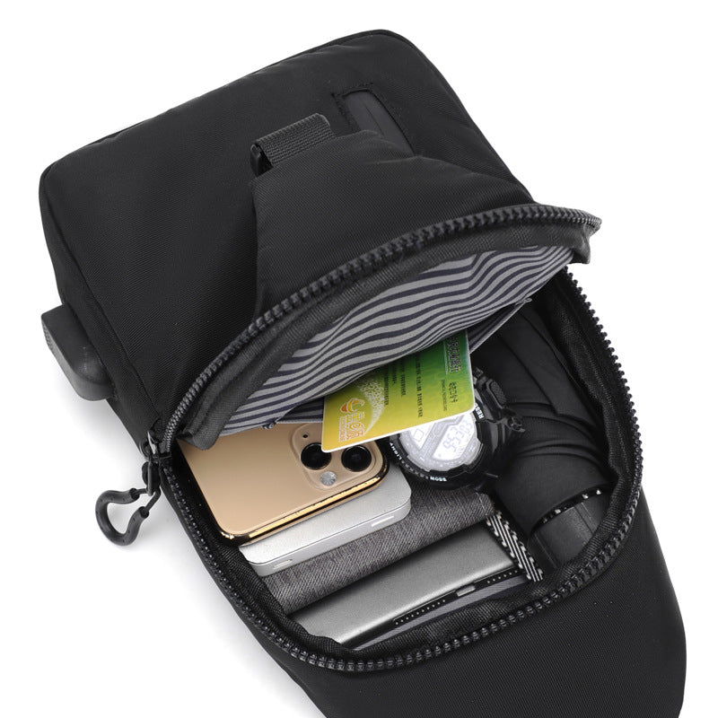New trend taste shoulder messenger bag Korean version fashion sports men's bag can be printed logo anti-splashing and wear-resistant breast bag