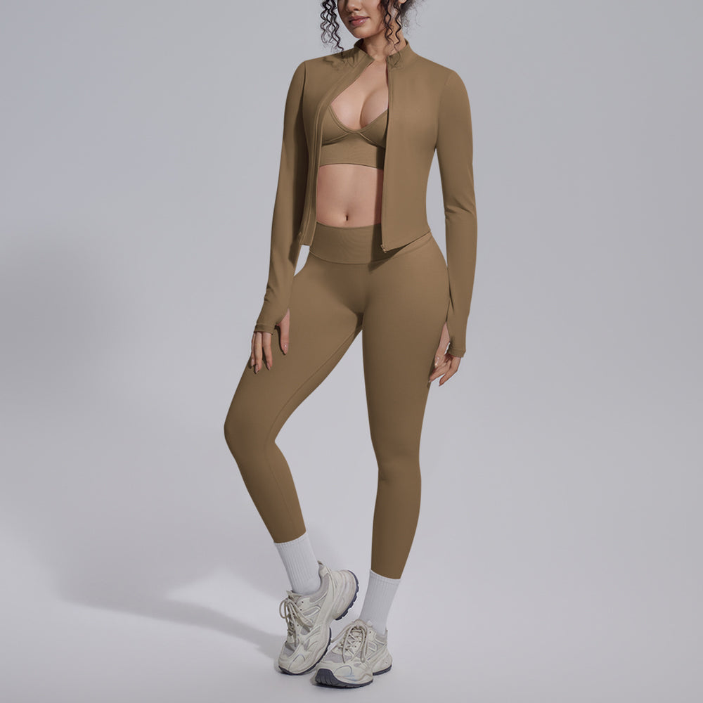 New seamless solid color high-stretch activewear set: includes a breathable, figure-hugging top, bottoms, and bra – perfect for running, fitness, and yoga