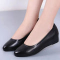 Live broadcast dropshipping soft leather soft bottom ladieswear shoes flatsabrasion resistantwaterproofbows work shoes micro business group purchase