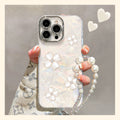 Fritillaria four-leaf clover mobile phone case suitable for iphone17promax apple 16 all-inclusive fine hole anti-fall protective case 12