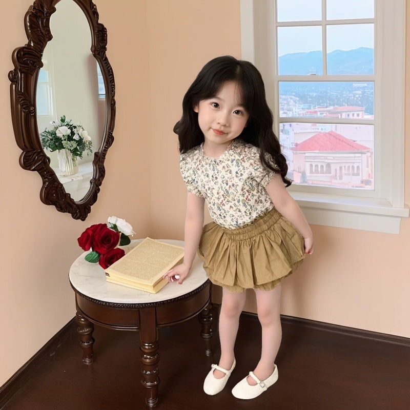 Girls' korean style  summer floral stand collar flutter sleeve babydoll top and khaki tiered skirt pants two-piece summer outfit