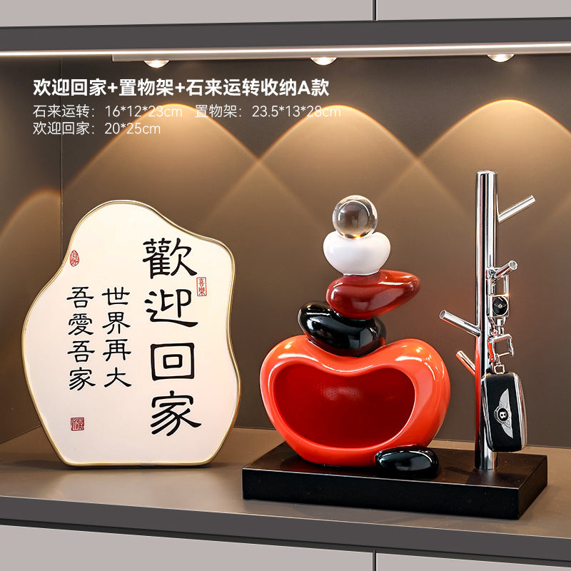 Good luck and turn the key storage ornaments for the entrance hall, high-end creative living room home decoration, housewarming gift