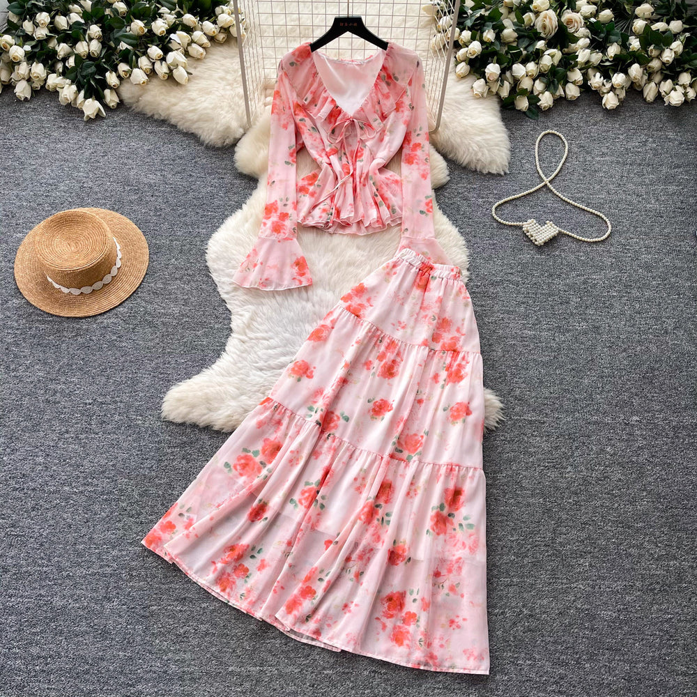French romantic rose floral two-piece set for women - spring v-neck floral print lantern sleeve slimming chic outfit
