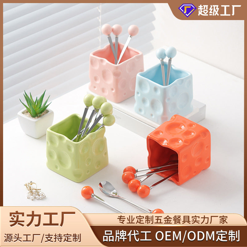 Carefully selected cream style ceramic fruit fork jar set creative cheese storage jar high-looking ball fruit fork spoon wholesale