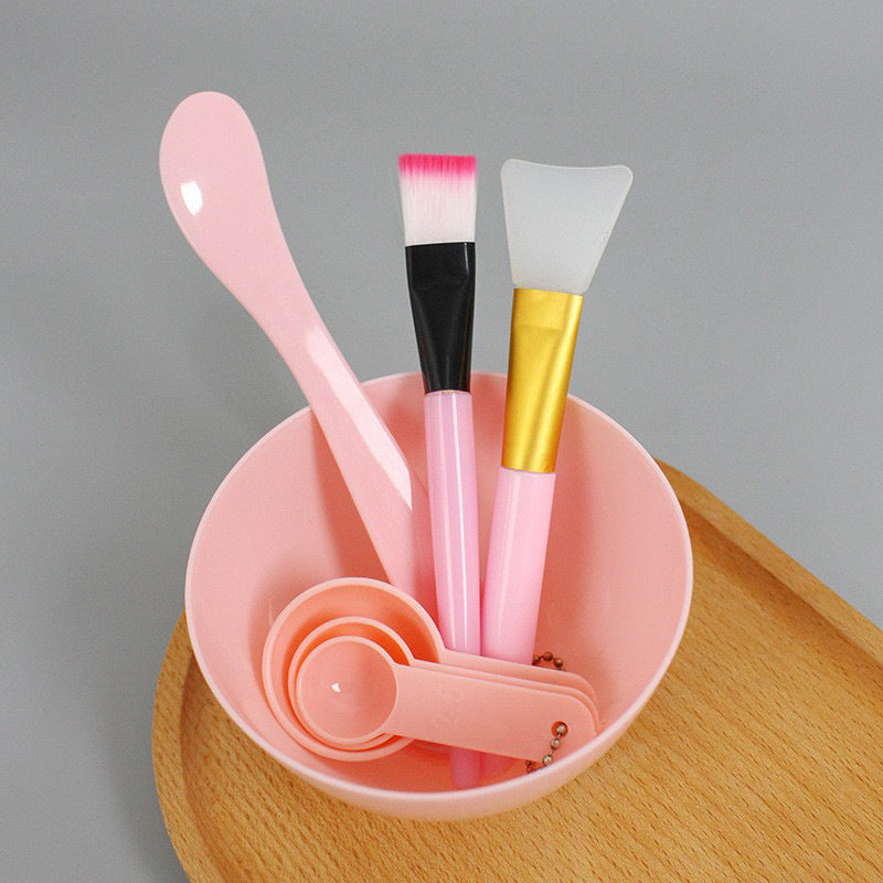 7-piece mask mixing kit: beauty mask application tools - includes mask bowl, mixing spatula, mask brush, and silicone applicator