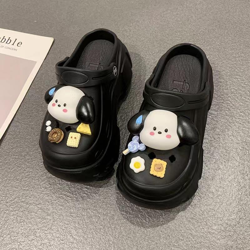 New arrival crocs women's summer popular thick sole toe cap stepping on shit feeling outwearnon-slip high heel thick sole slippers wholesale