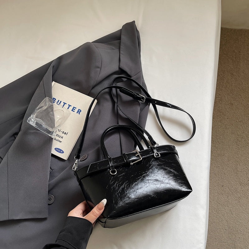 2026 spring new trendy women's bag dopamine minimalist tote bucket bag high-quality versatile large capacity crossbody bag