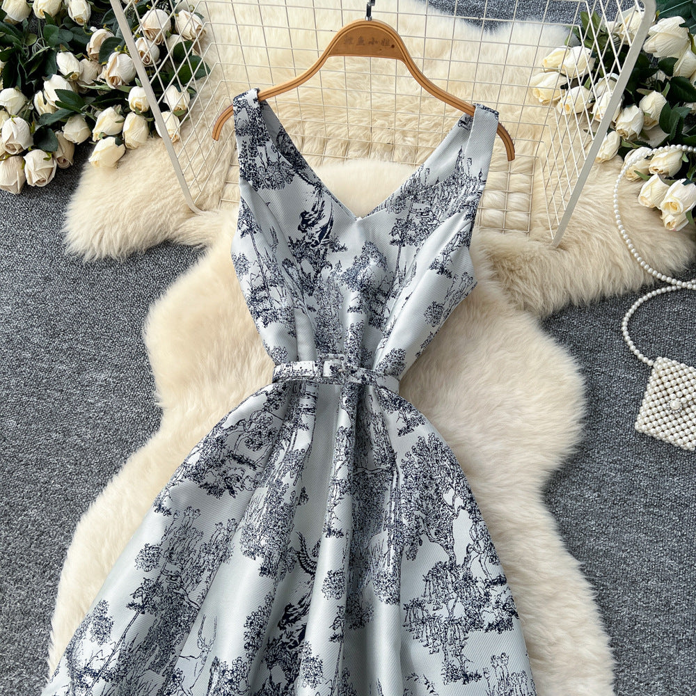French chic high-end elegant dress for women, autumn  collection: tie-waist, slimming, elegant v-neck, jacquard, maxi swing dress