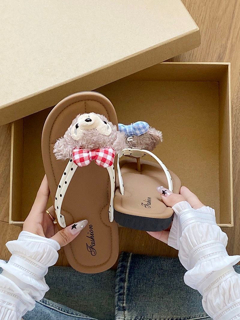 2025 new cartoon cute flip-flops women's summer outdoor wear soft sole fashionable versatile trendy ins style sandals