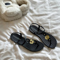 New women's flip-flop sandals: summer fashion, trendy open-toe beach sandals with buckle straps and roman-style sequin detail – perfect for outdoor wear