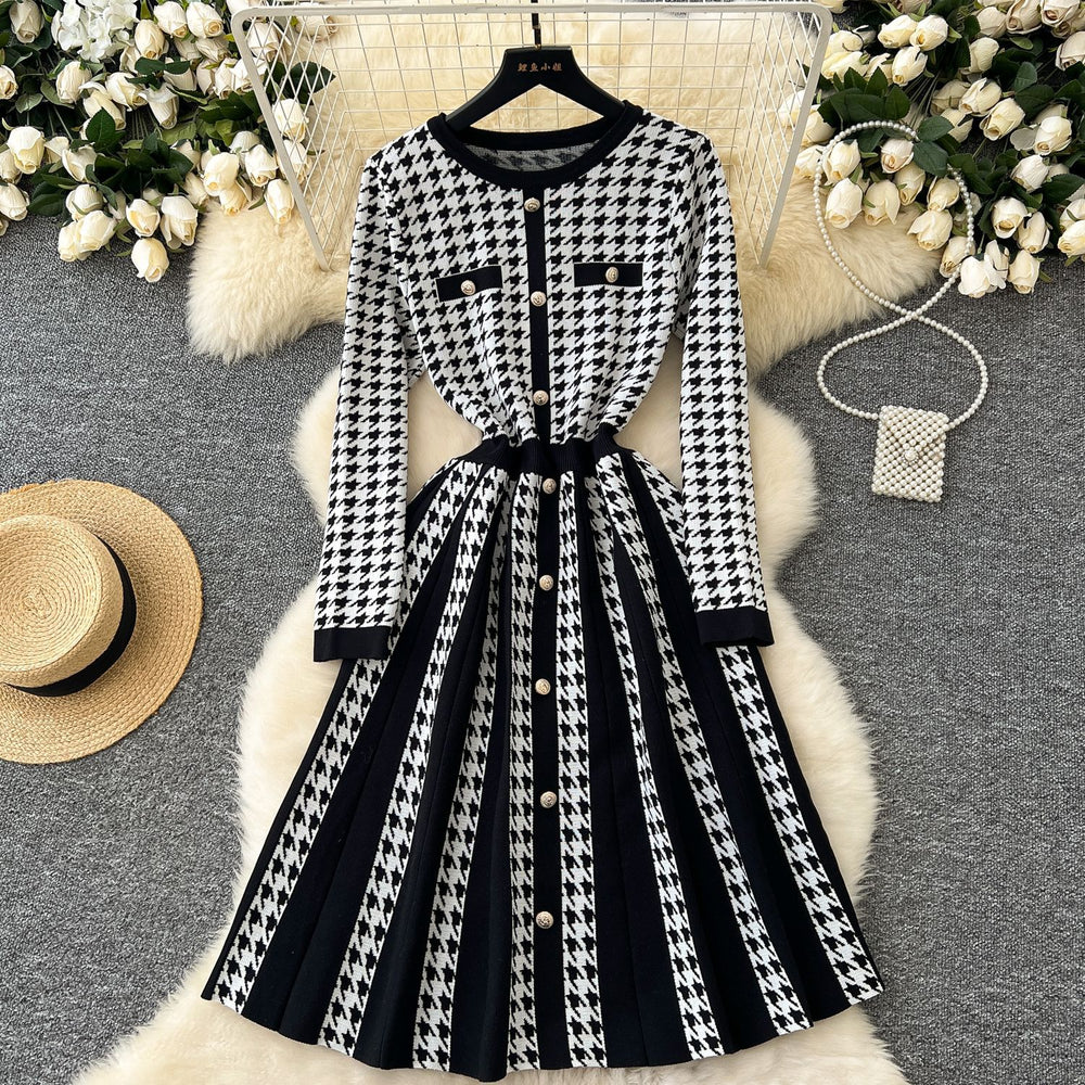 Accessible luxuryfall and winter tweed styledressfashion metal buckle waist contrast colorpleated chidori gridsknitting bottom skirt