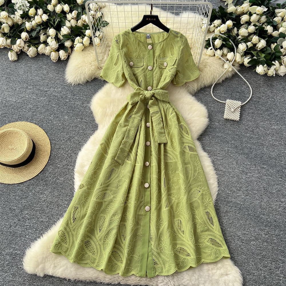 Summer frenchretroheavy industrycut outembroiderround neck waist short sleeve dress women's slimming look single breasted long skirt