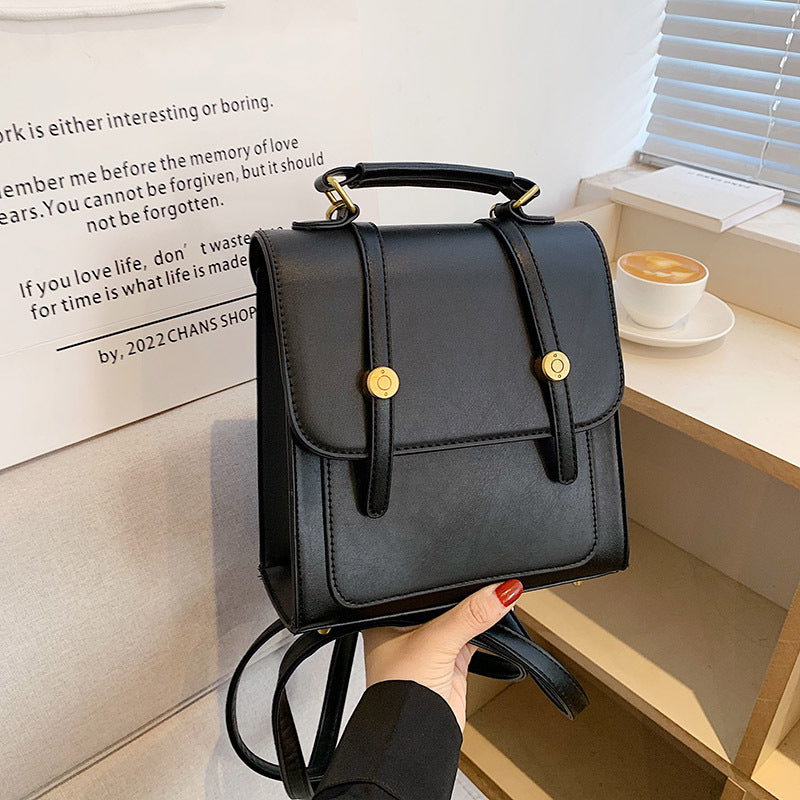 Foreign trade British style backpack women's 2023 new trendy summer retro multifunctional messenger bag casual small backpack