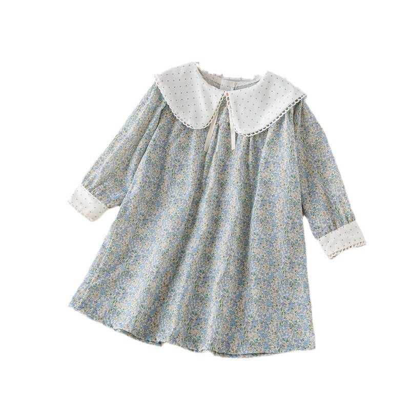 Trending girls' dress: new autumn  collection - stylish, loose-fit, long-sleeved floral dress with turn-down collar for little girls