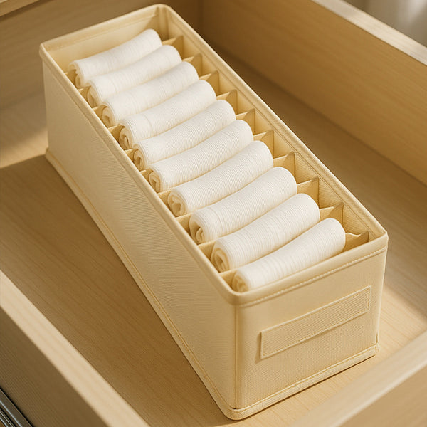 Underwear storage box, underwear socks finishing box, three-in-one close-fitting clothing, drawer-type partition wardrobe grid artifact