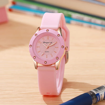 Round silicone student watch digital women's watch quartz watch trendy wristwatch - hot-selling cross-border e-commerce product - wholesale from manufacturer