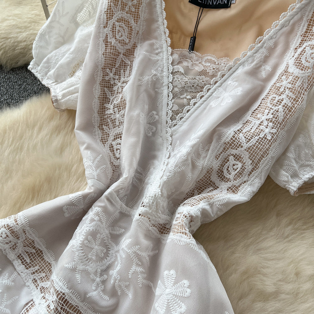 Vintage court style puff sleeve dress - women's summer mesh lace slim fit waist-defining elegant mature woman long dress