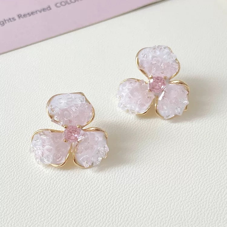 Super sweet pink crystal flower earrings - women's spring fashion studs, 2026 new trendy, unique & elegant earrings