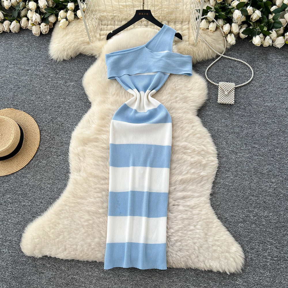 Goddess-style sense of design, slanted shoulders, sleeveless, color-blocked stripesdress, women's pure lusty girl silmknitting long skirt