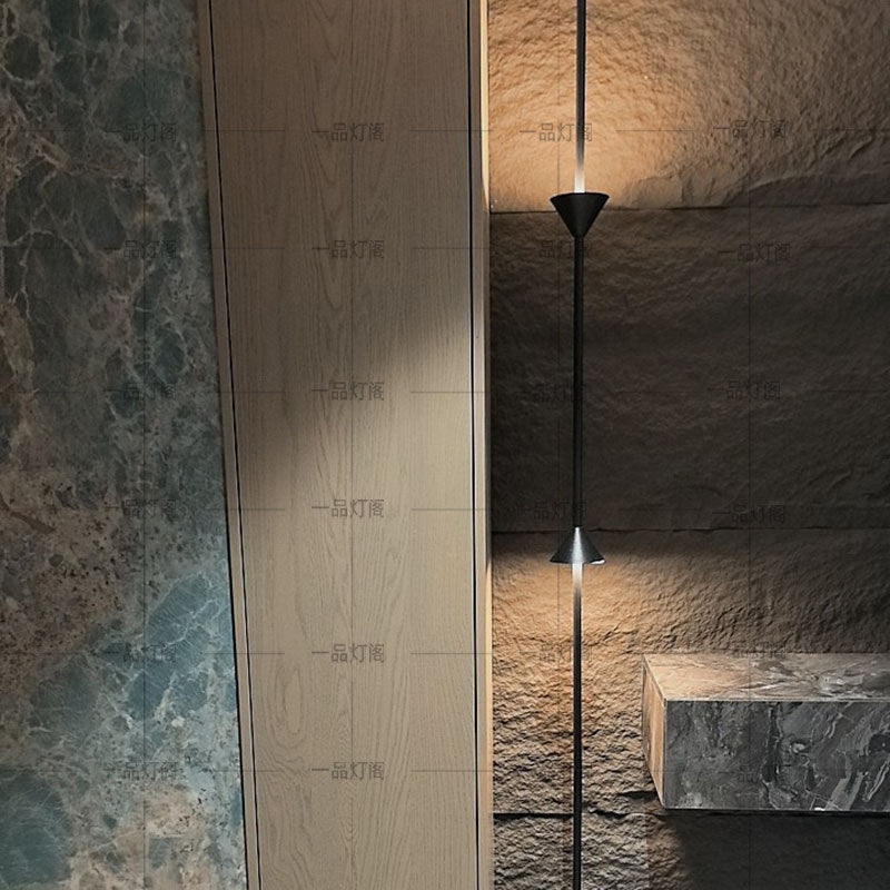 Entrance aisle corridor aisle overhead speaker floor lamp house living room background wall long pole hourglass floor lamp