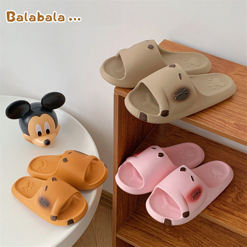 New fashion women's slippers 2025 cartoon flat bottom versatile anti-slip outdoor beach one-strap sandals wholesale indoor