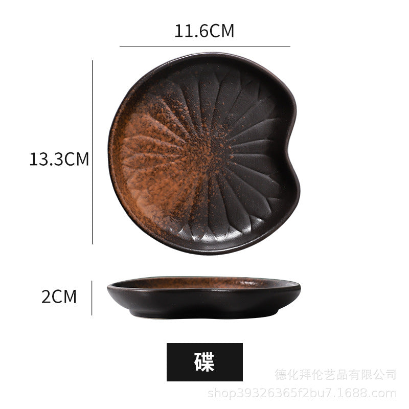 Japanese style dinner plate, dessert plate, cake plate, ceramic creative snack plate, tableware, bone plate, afternoon tea melon seed plate wholesale