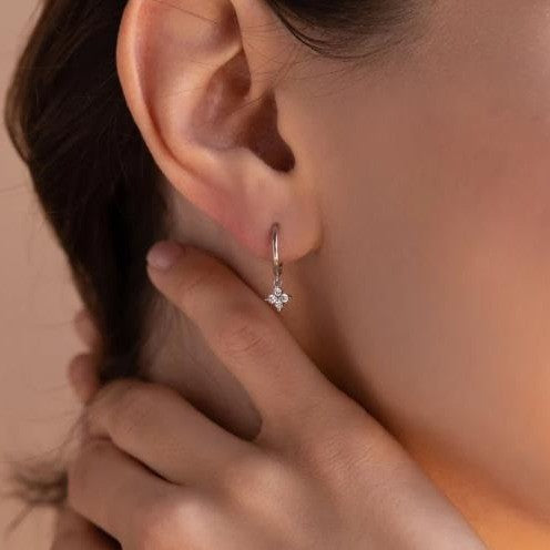 Amazon's new earrings are copper-plated with real gold and micro-paved zircon fashionclassy women's earrings