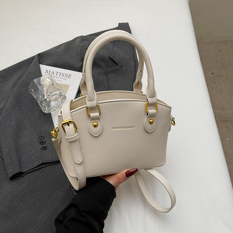 Foreign trade advanced sense small bag women's summer 2025 new Korean version ins messenger bag fashion portable bucket bag