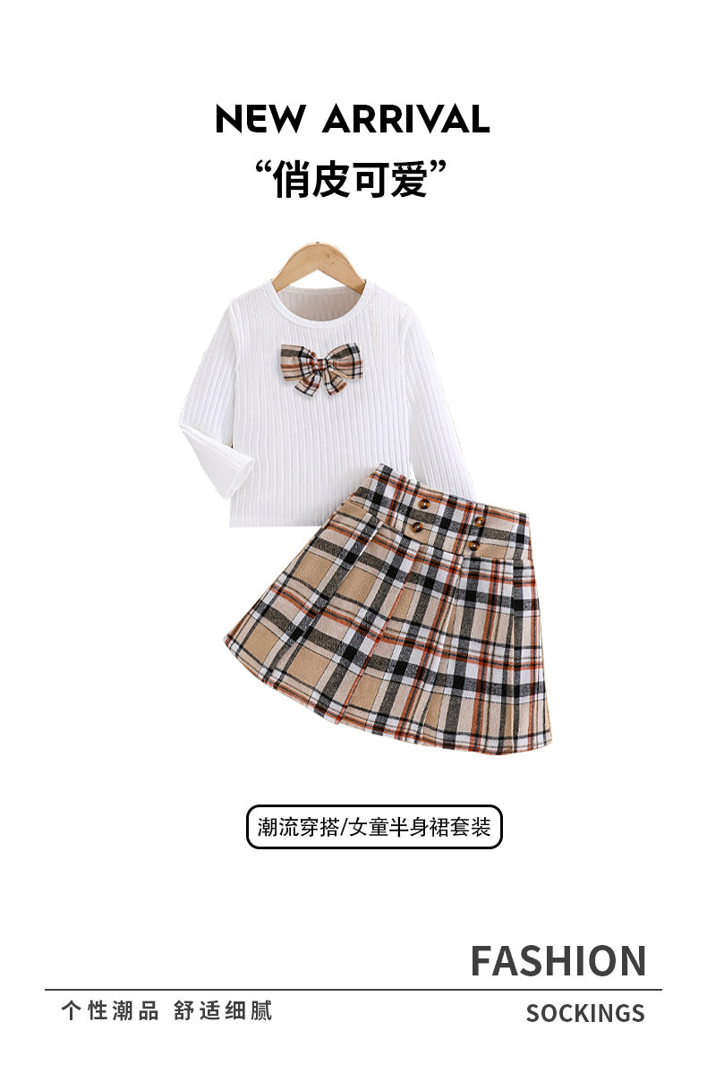 Girls' export set: white knitted long-sleeve top and pleated plaid skirt - autumn two-piece outfit for toddlers and young children