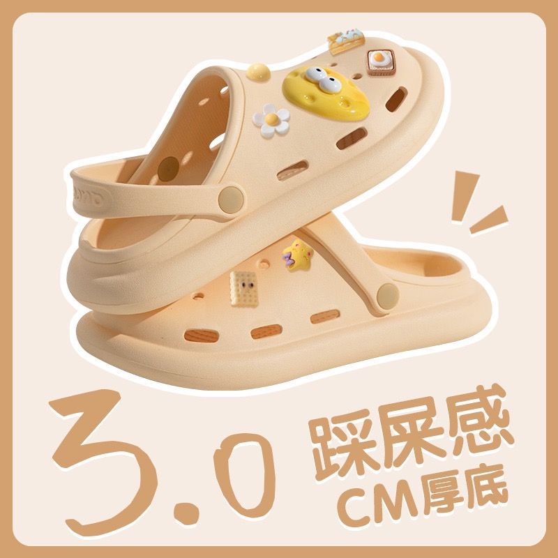 Crocs women's sandals 2023 summernew arrivalpopularthick solecute cartoon toe cap beach slippers trendy ins
